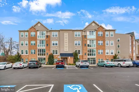 8390 Ice Crystal Dr #B, Laurel, MD 20723