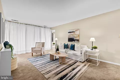 8717 Hayshed Ln #32, Columbia, MD 21045
