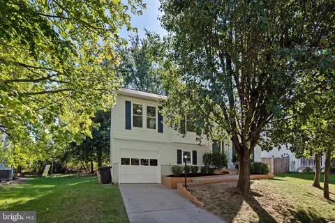 9079 Manorwood Rd, Laurel, MD 20723