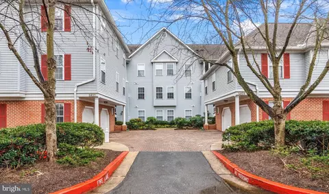 5839 Wyndham Cir #305, Columbia, MD 21044