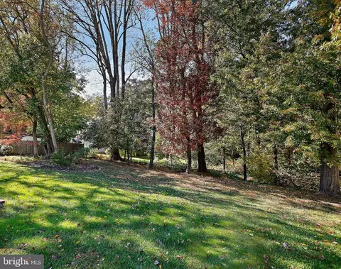 Exterior - 8307 Spring Blossom Ct, Laurel, MD 20723 photo 15 of 15