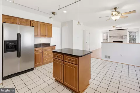 Kitchen - 8307 Spring Blossom Ct, Laurel, MD 20723 photo 5 of 6