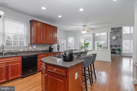 11375 Harding Rd, Laurel, MD 20723 photo 14