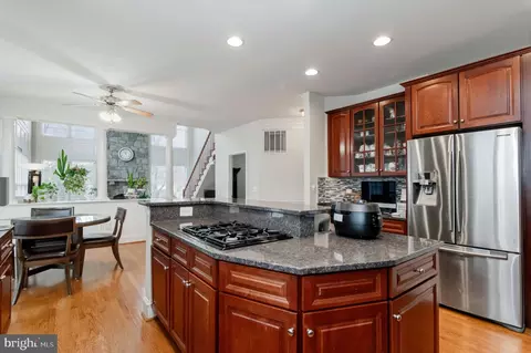 11375 Harding Rd, Laurel, MD 20723 photo 12