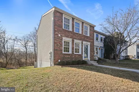 10747 Glen Hannah Dr, Laurel, MD 20723