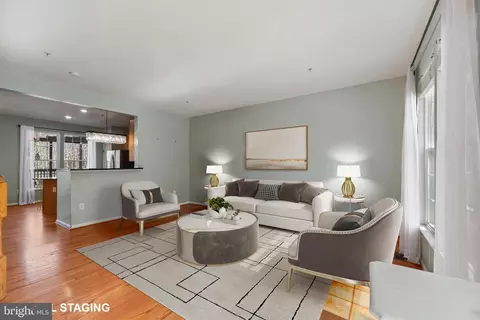 Living - 9287 Maxwell Ct, Laurel, MD 20723 photo 2 of 6