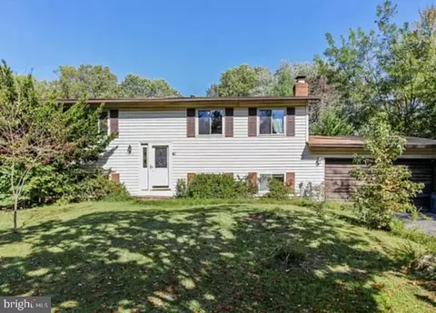 9346 Enquiry Ct, Columbia, MD 21045