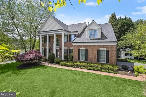 10312 Kingsway Ct, Ellicott City, MD 21042