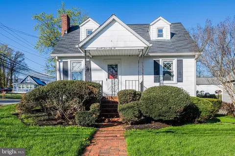 7362 Montgomery Rd, Elkridge, MD 21075