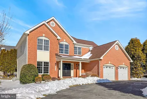 6813 Creekside Rd, Clarksville, MD 21029