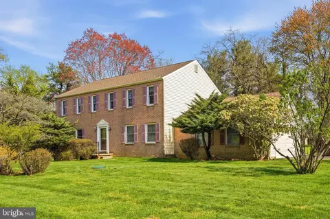 6628 Prestwick Dr, Highland, MD 20777