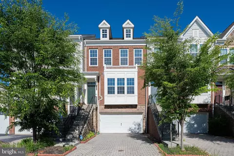 9926 Cypress Way, Laurel, MD 20723