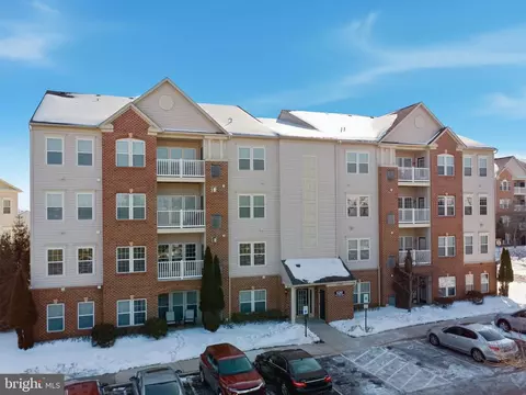 8280 Stone Crop Dr #301 L, Ellicott City, MD 21043