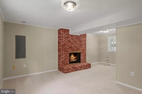 7926 Helmart Dr, Laurel, MD 20723 photo 34