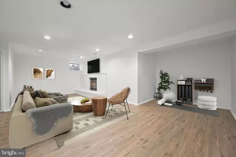 9344 Spring Water Path, Jessup, MD 20794 photo 5