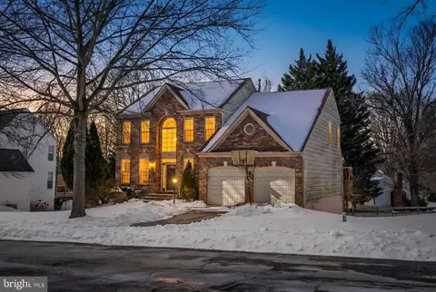 9226 Curtis Dr, Columbia, MD 21045