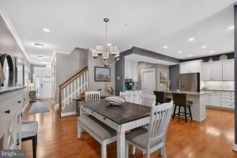 Entry Way - 9739 Knowledge Dr, Laurel, MD 20723 photo 4 of 7