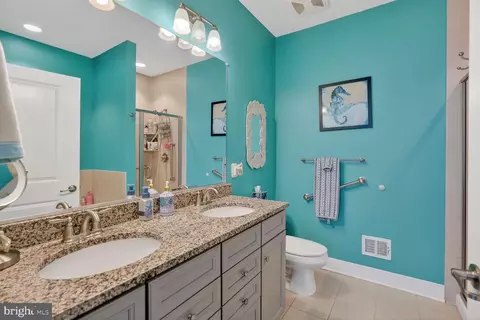 Bath - 9739 Knowledge Dr, Laurel, MD 20723 photo 1 of 3
