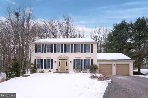 9733 Starling Rd, Ellicott City, MD 21042