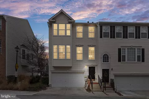 7742 Valley Oak Dr #91, Elkridge, MD 21075