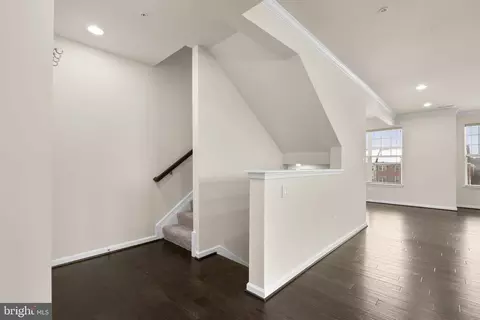 Entry Way - 7103 Beaumont Pl #A, Hanover, MD 21076 photo 9 of 19