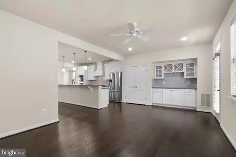 Living - 7103 Beaumont Pl #A, Hanover, MD 21076 photo 2 of 9