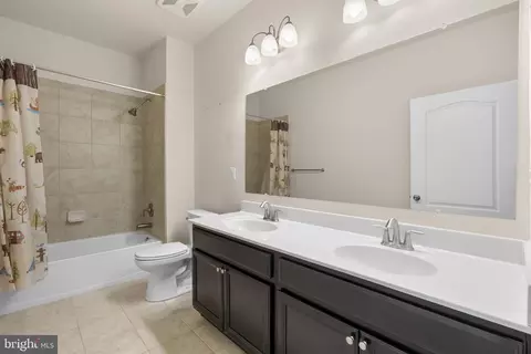 Entry Way - 7103 Beaumont Pl #A, Hanover, MD 21076 photo 15 of 19