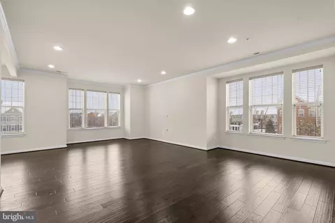 Living - 7103 Beaumont Pl #A, Hanover, MD 21076 photo 7 of 9