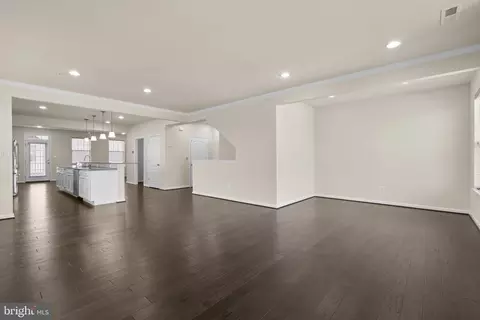 Living - 7103 Beaumont Pl #A, Hanover, MD 21076 photo 9 of 9