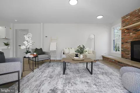 Living - 10390 Stansfield Rd, Laurel, MD 20723 photo 3 of 7