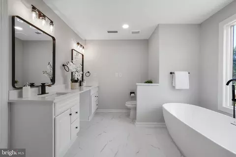 Bath - 10390 Stansfield Rd, Laurel, MD 20723 photo 4 of 12