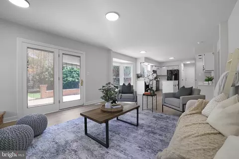 Living - 10390 Stansfield Rd, Laurel, MD 20723 photo 4 of 7