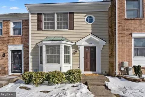 7029 Copperwood Way, Columbia, MD 21046