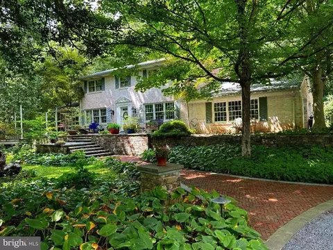 7244 Mink Hollow Rd, Highland, MD 20777