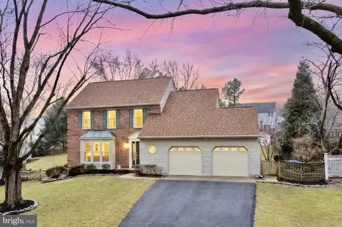 4911 Harrogate Rd SW, Ellicott City, MD 21043