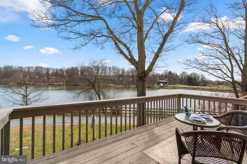 7263 Dockside Ln, Columbia, MD 21045