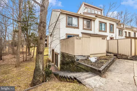 5430 El Camino #1 AB, Columbia, MD 21044