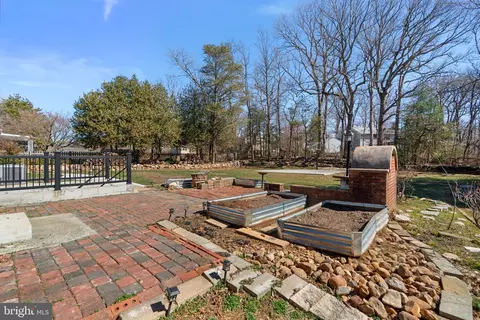 Exterior - 8721 Susini Dr, Laurel, MD 20723 photo 2 of 5