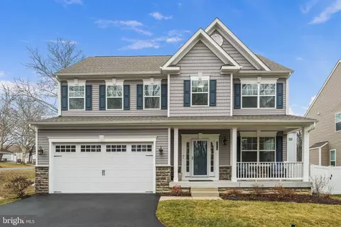 6416 Meadows Ln, Columbia, MD 21045