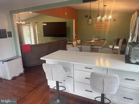 6315 Leafy Screen, Columbia, MD 21045