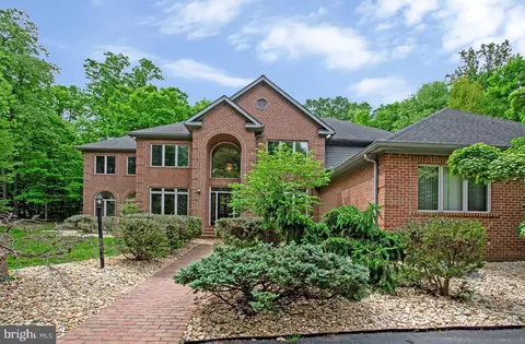 13849 Russell Zepp Dr, Clarksville, MD 21029