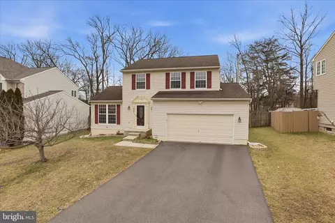Exterior - 9947 Harmony Ln, Laurel, MD 20723 photo 2 of 10