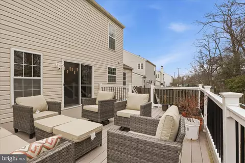 Exterior - 9947 Harmony Ln, Laurel, MD 20723 photo 5 of 10
