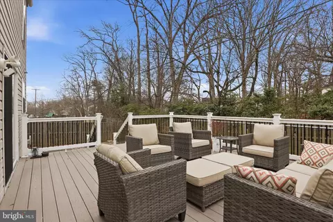 Exterior - 9947 Harmony Ln, Laurel, MD 20723 photo 4 of 10