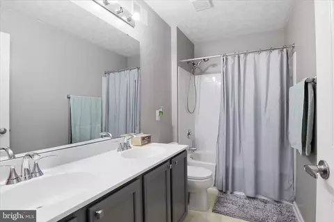 Bath - 9947 Harmony Ln, Laurel, MD 20723 photo 1 of 2