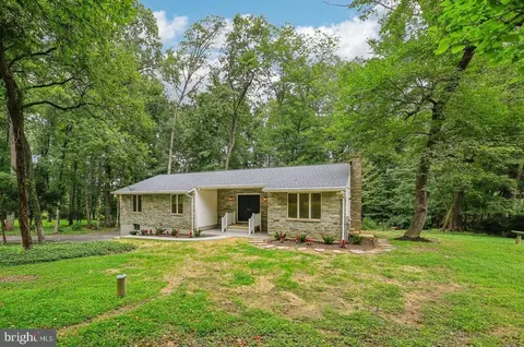 14088 Barbara Cir, Cooksville, MD 21723