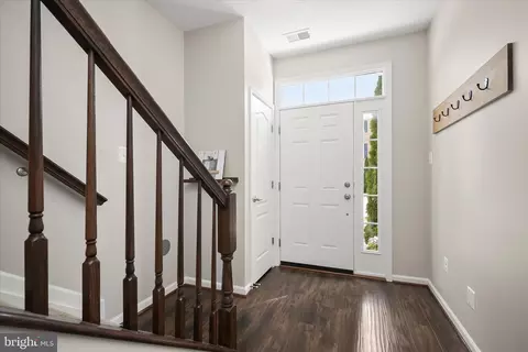 Entry Way - 9890 Deer Run, Laurel, MD 20723 photo 3 of 5