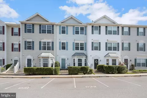 8834 Goose Landing Cir, Columbia, MD 21045