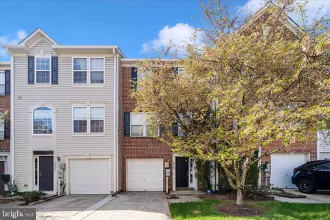 7704 English Oak Cir #10, Elkridge, MD 21075