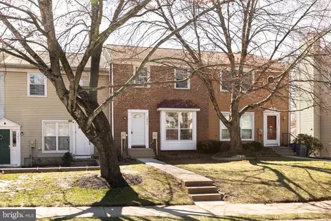 5895 Rowanberry Dr #BR 44, Elkridge, MD 21075